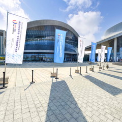 VR漫游中东欧国家商品展、中东欧国家风情摄影展